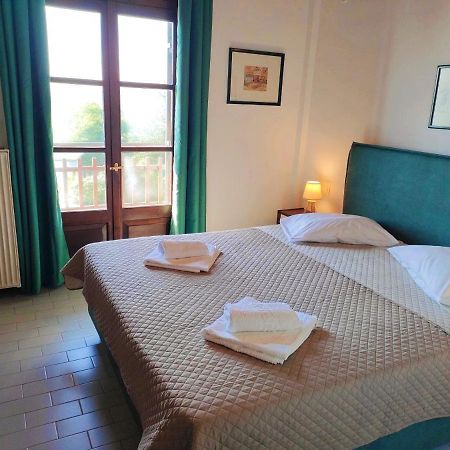 Hotel Vrionis Áyios Dhimítrios Екстериор снимка