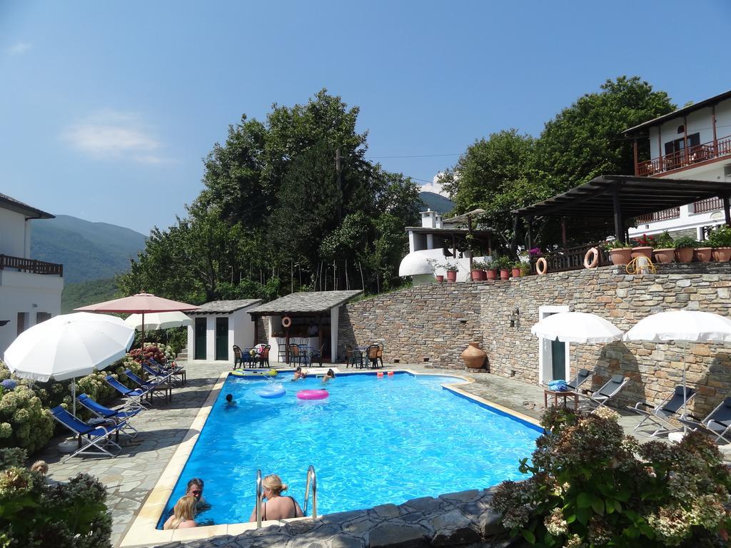 Hotel Vrionis Áyios Dhimítrios Екстериор снимка