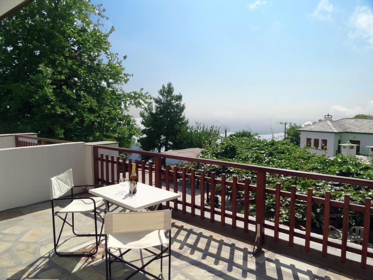 Hotel Vrionis Áyios Dhimítrios Екстериор снимка