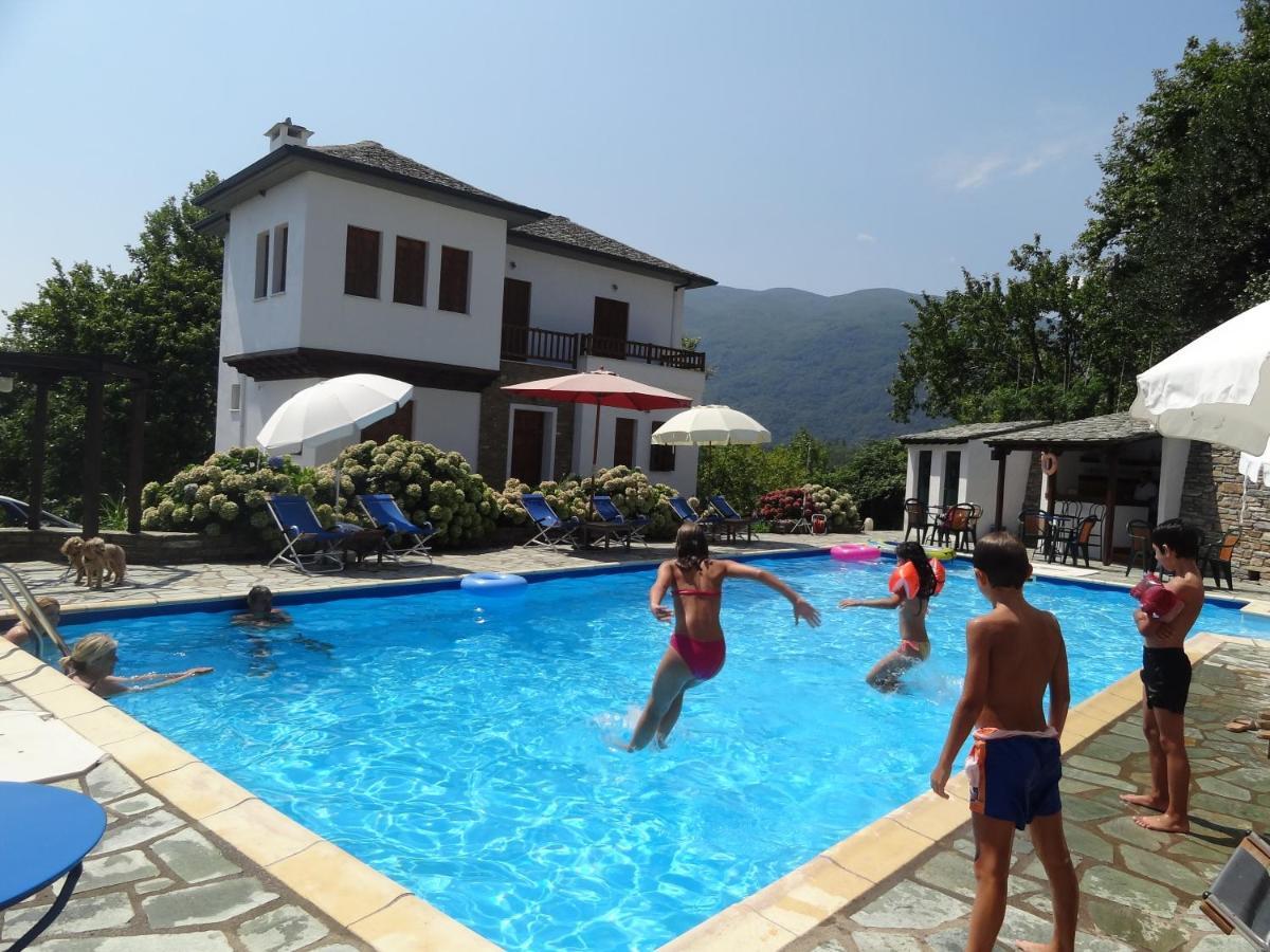 Hotel Vrionis Áyios Dhimítrios Екстериор снимка